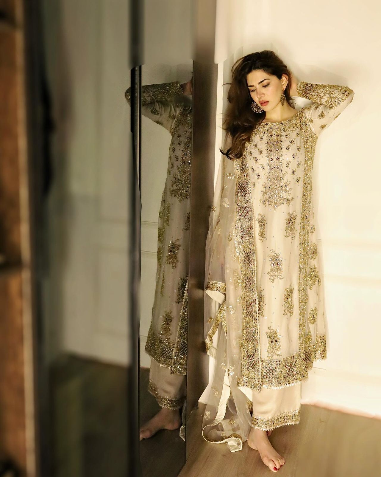 Saanjh Sparkle Salwar Suit