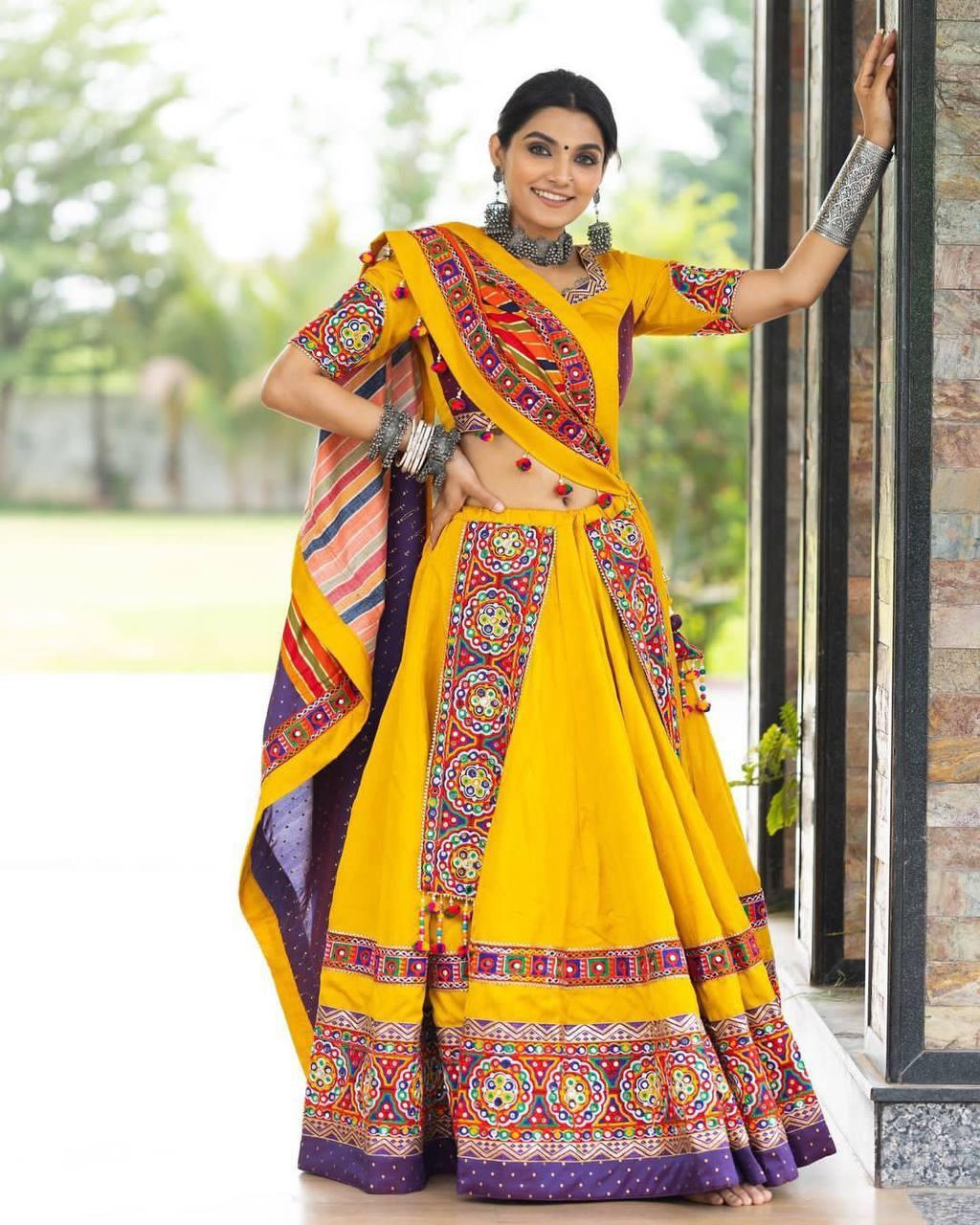 Naach Mayuri Navratri Lehenga Choli