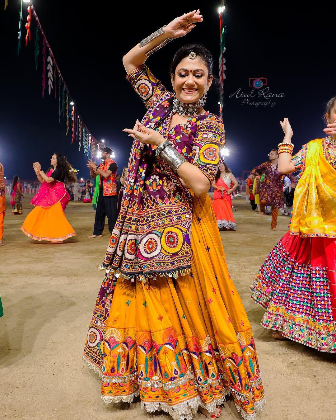 Rajwada Raas Navratri Lehenga Choli