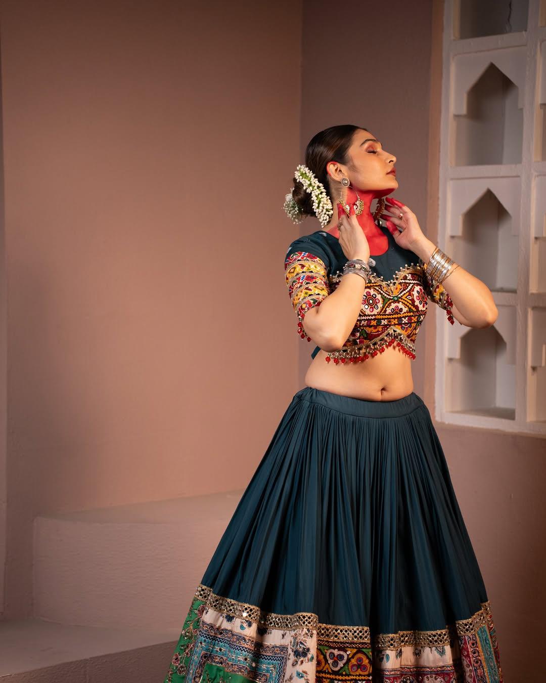 Saazish-e-Raas Navratri Lehenga Choli