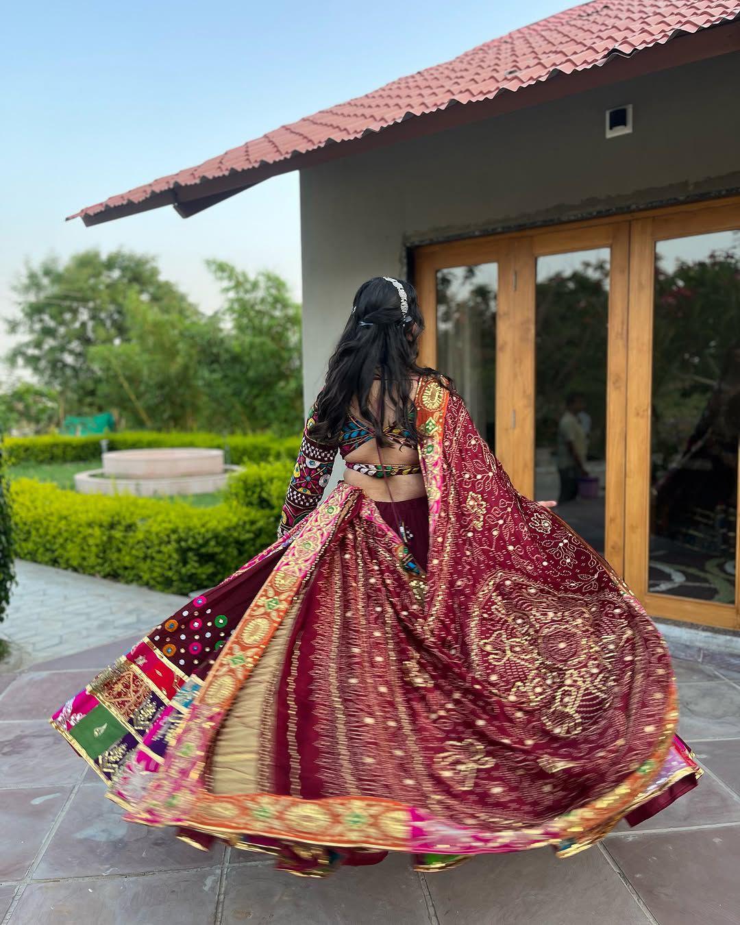 Nachti Naayika Navratri Lehenga Choli