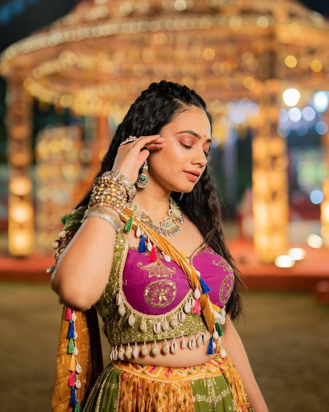 Rajsi Riwaaz Navratri Lehenga Choli