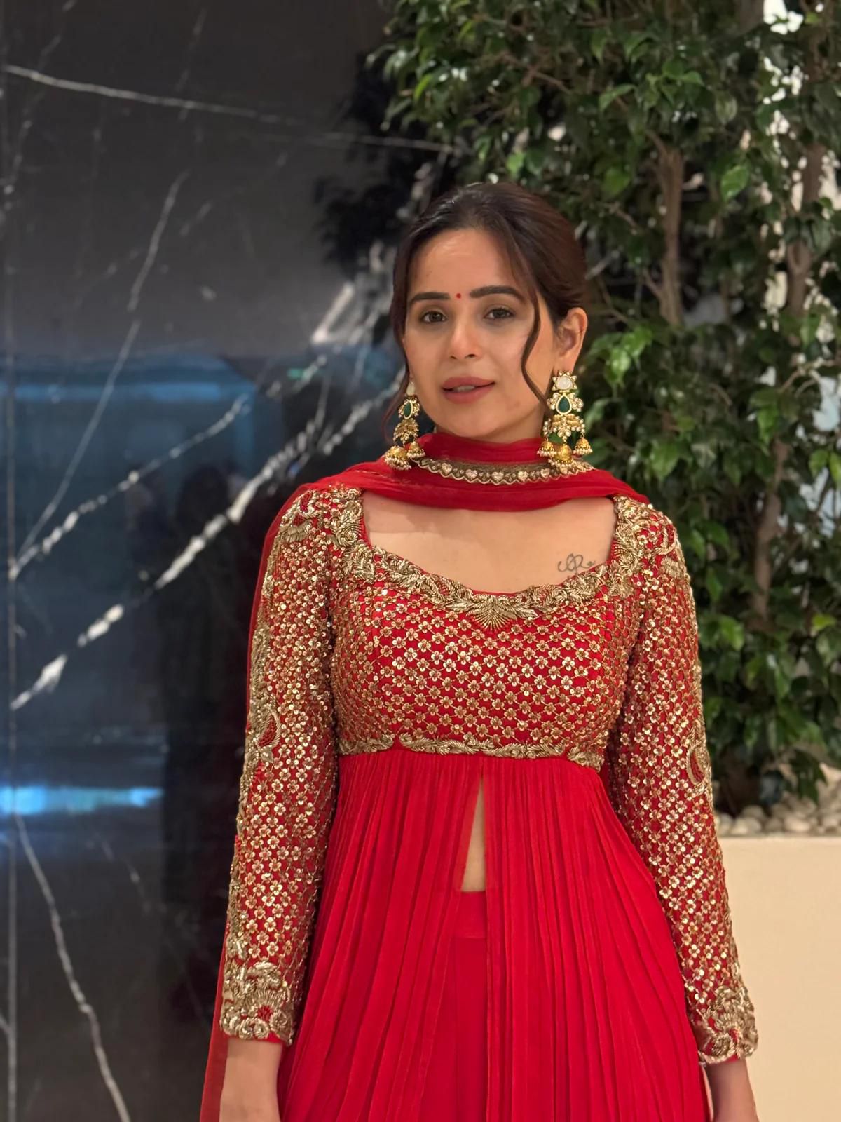 GlamAura Sharara Set