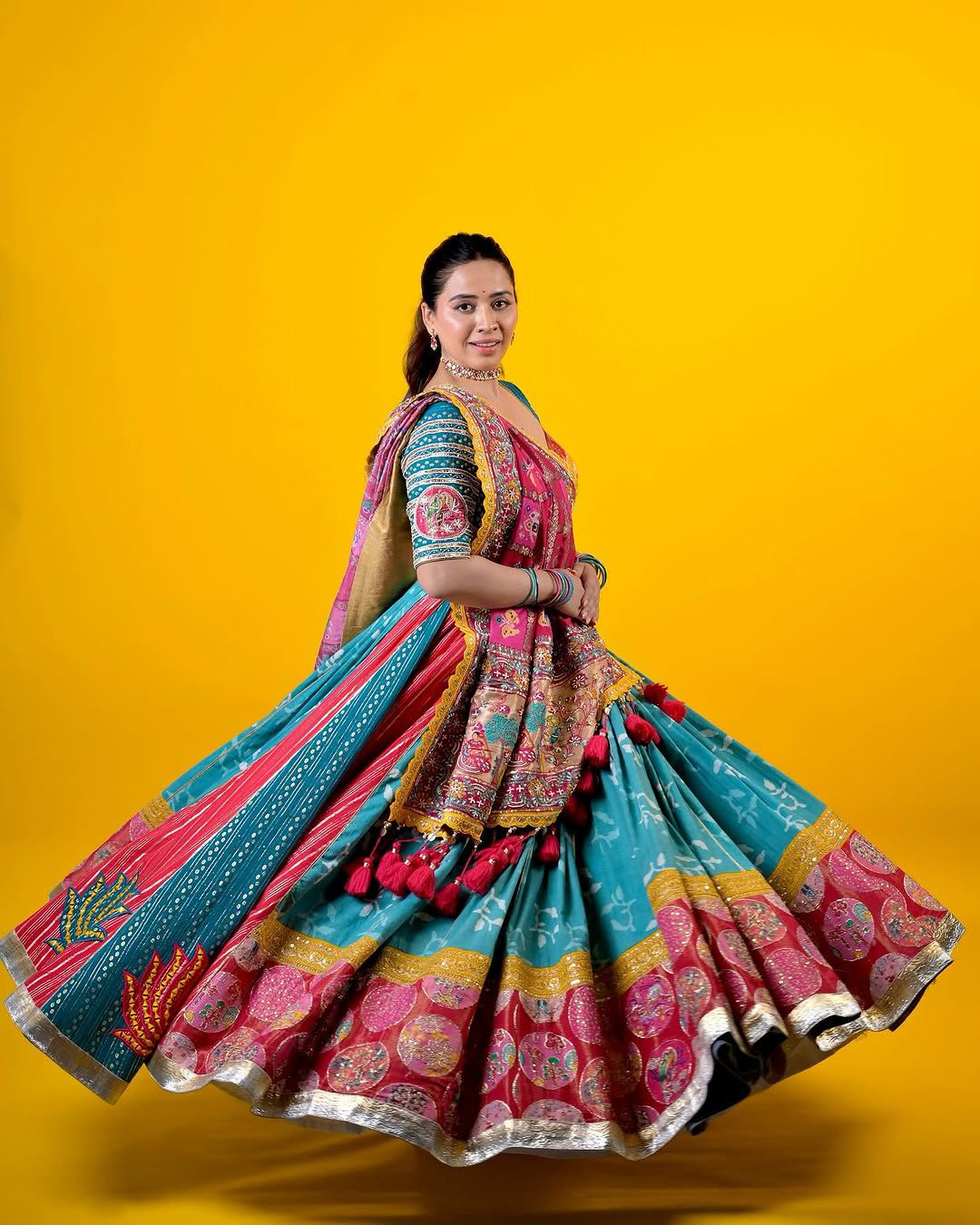 TwirlTarang Navratri Lehenga choli