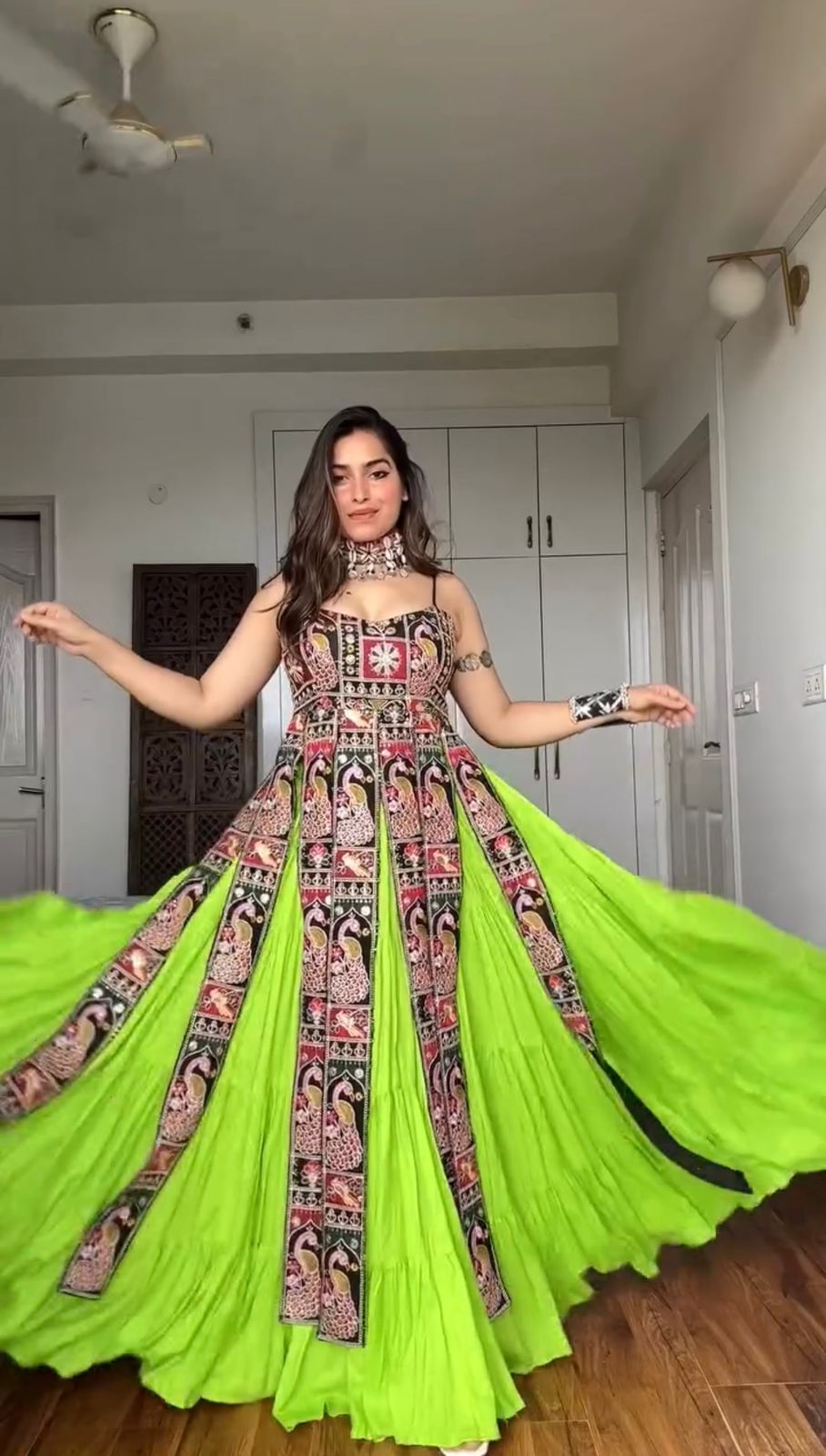 Rangilo Raas Navratri Lehenga Choli
