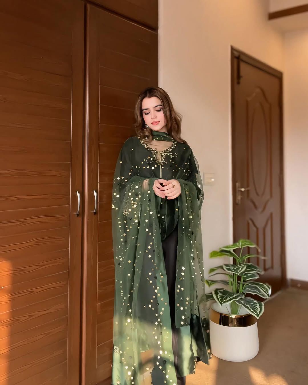 Pakistani Royale Salwar Suit