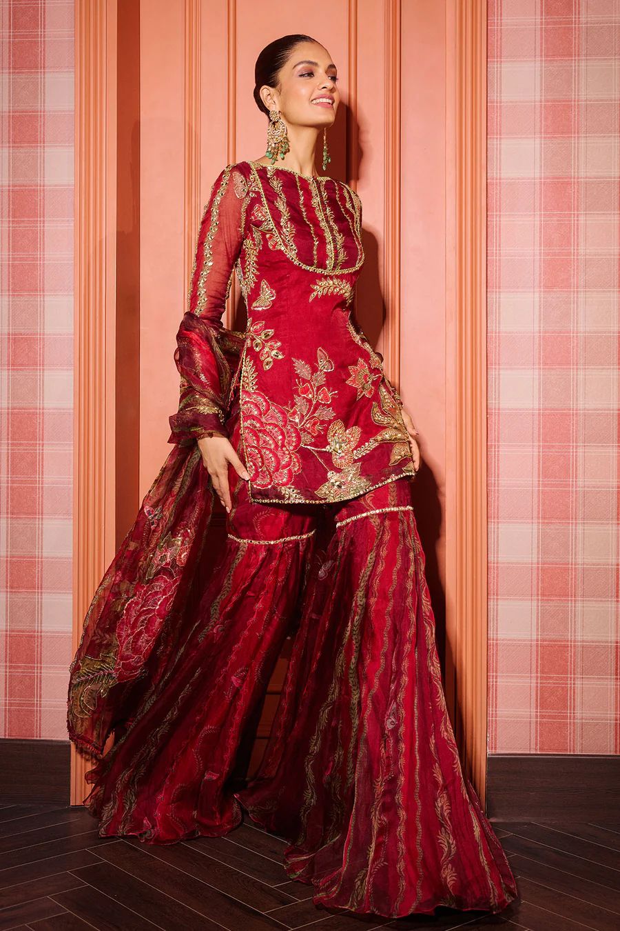 Itr-e-Gulnaar Salwar Suit