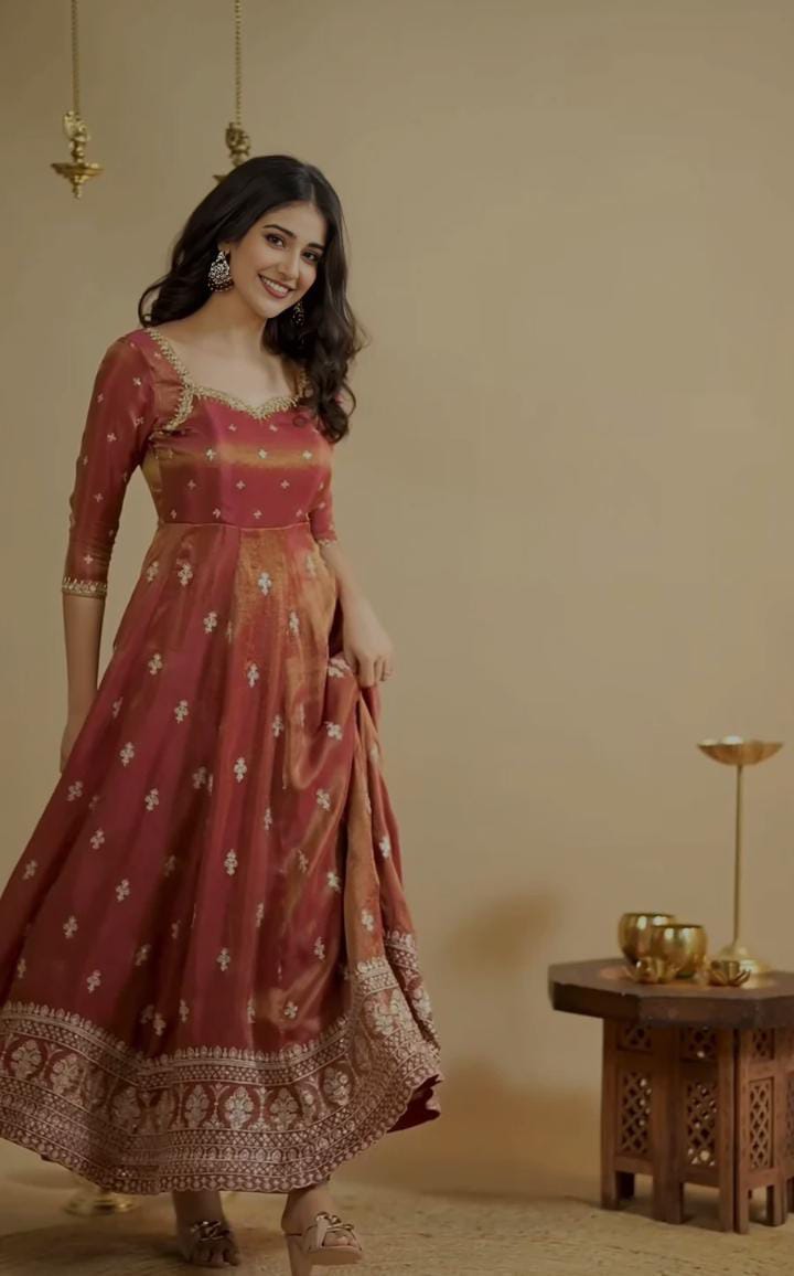Husnara Heirloom Anarkali Set