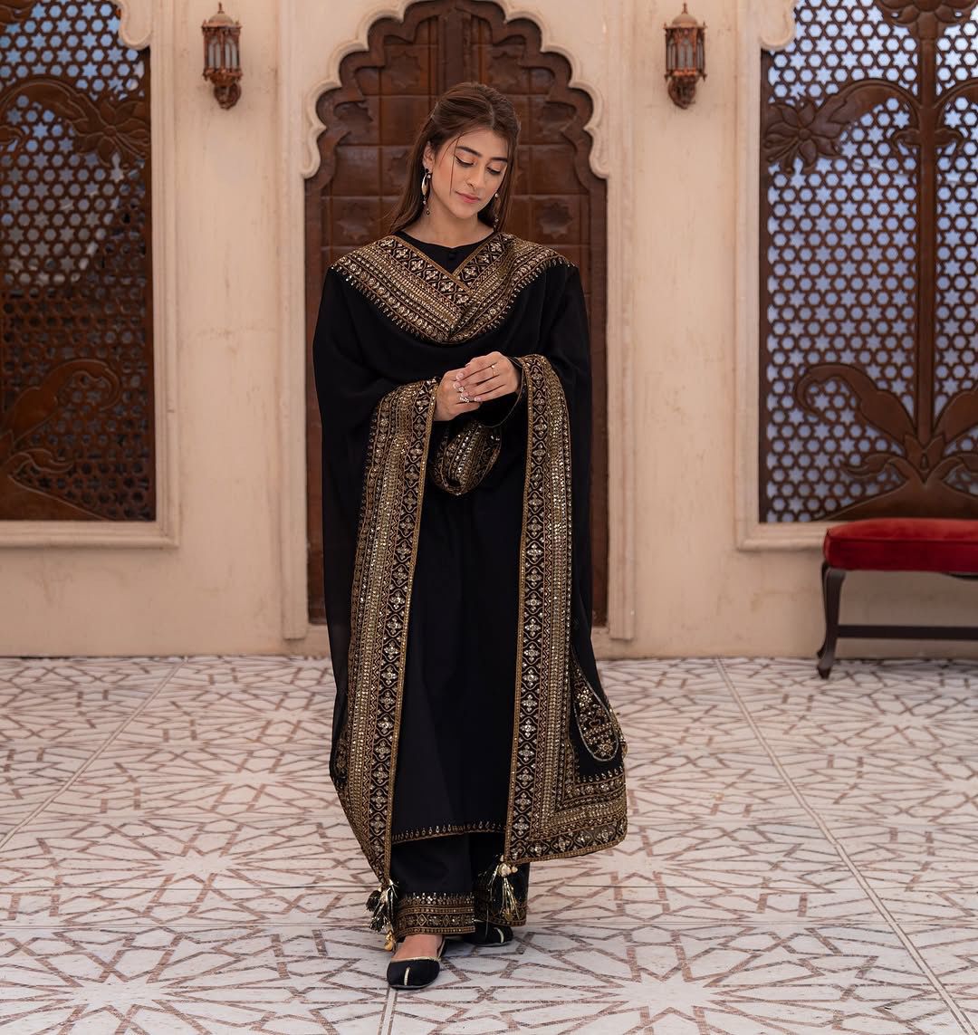 Black Itr Zeenat Salwar Suit
