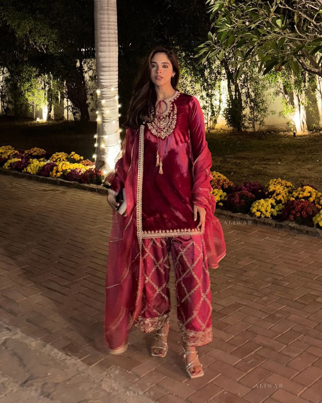 Gulbahar Velvet Salwar Suit