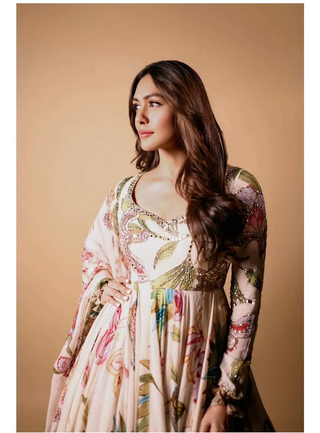 Sitara Oorja Gown With Dupatta