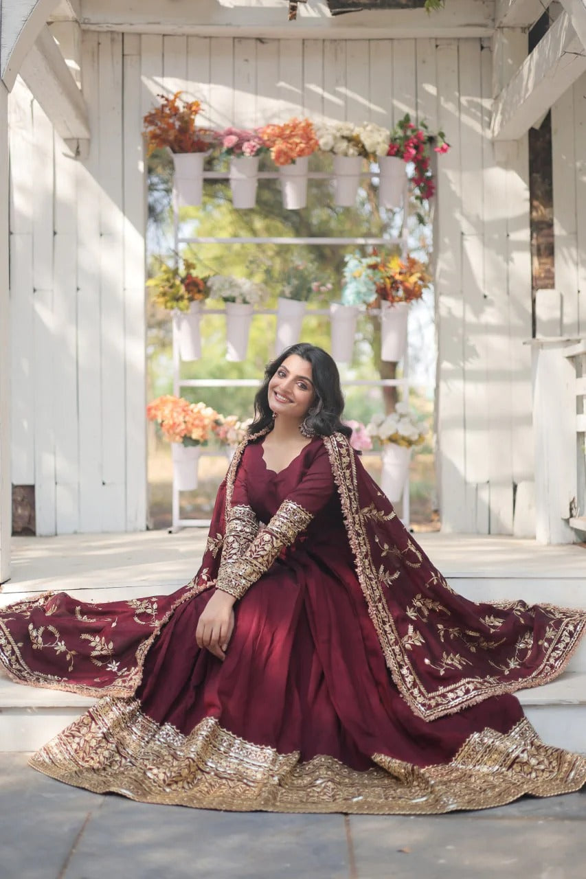 Manyata Premium Gown With Dupatta