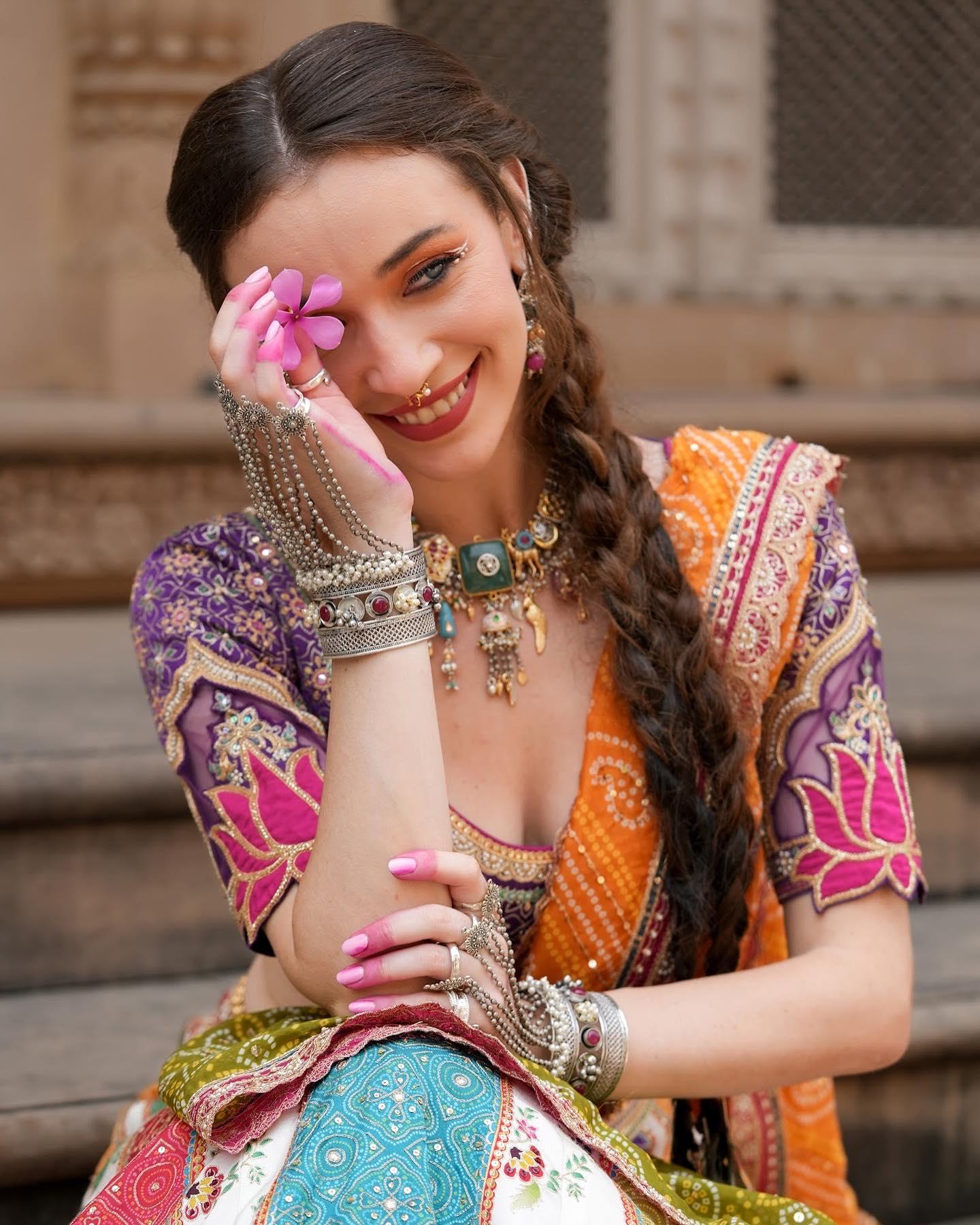 Leherika Raas Navratri Lehenga Choli