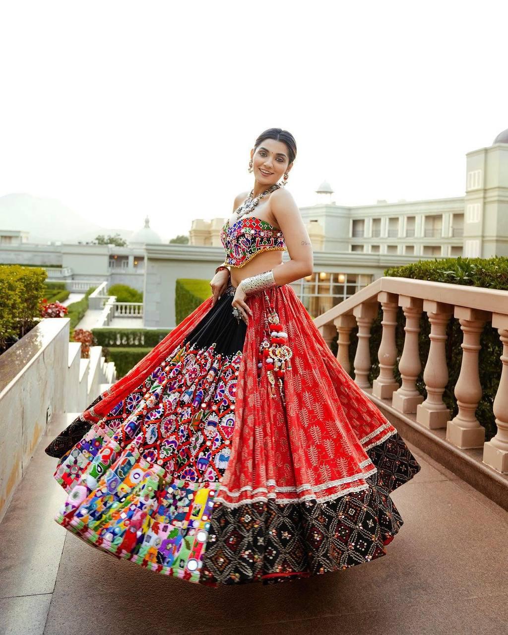 Ayla Glamour Lehenga Choli