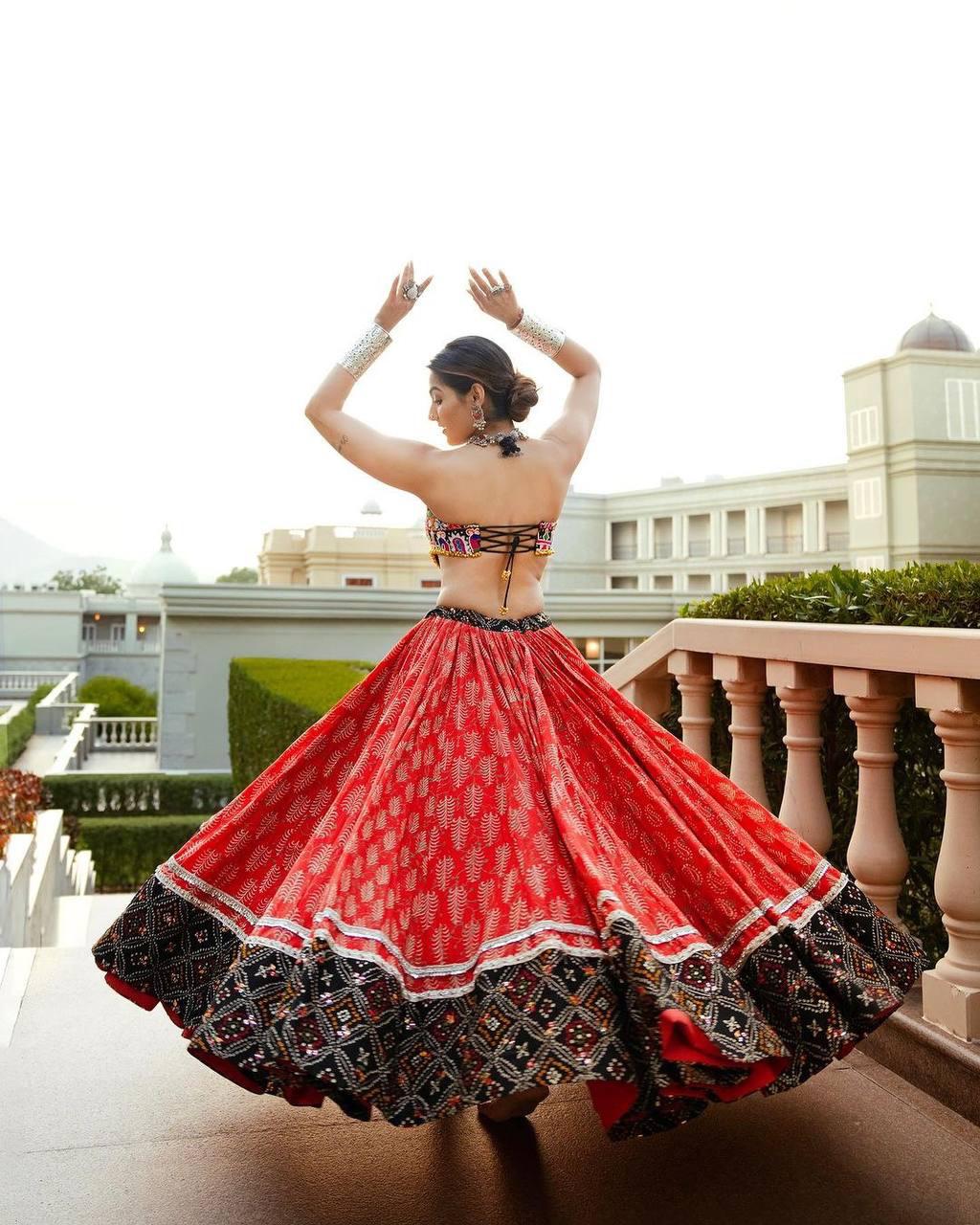 Ayla Glamour Lehenga Choli