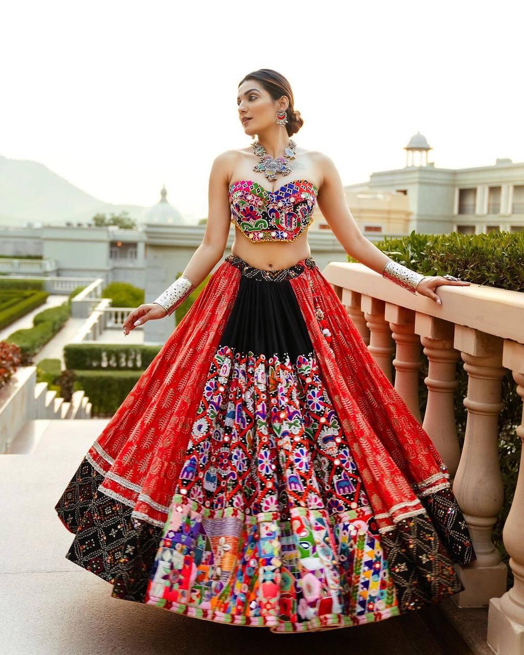 Ayla Glamour Lehenga Choli