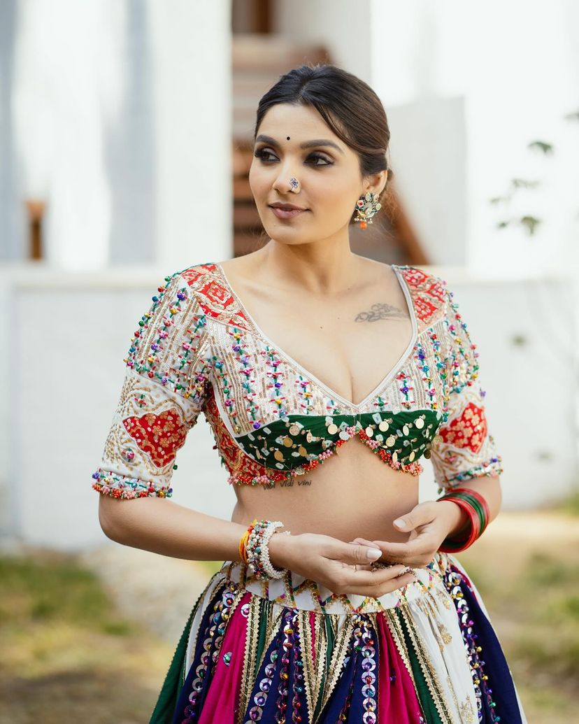 Zahri Heritage Lehenga Choli