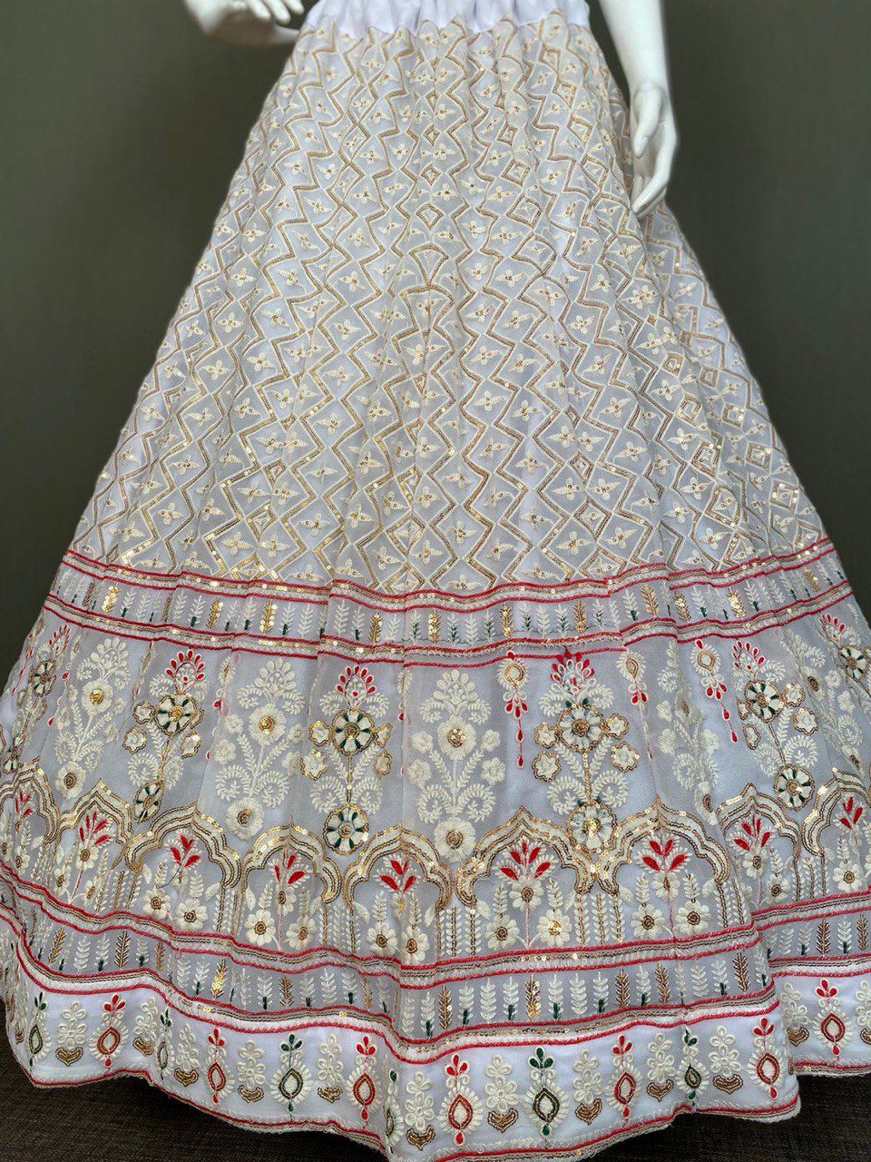 Wedding Bandhej Chinkankaari Lehenga With Store Images