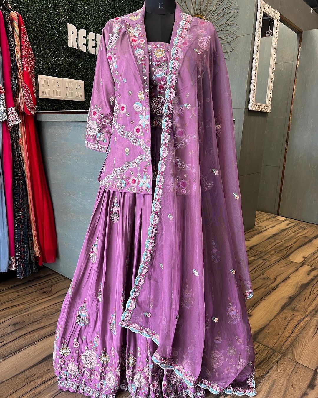 Viyan Splendor Jacket Style Lehenga