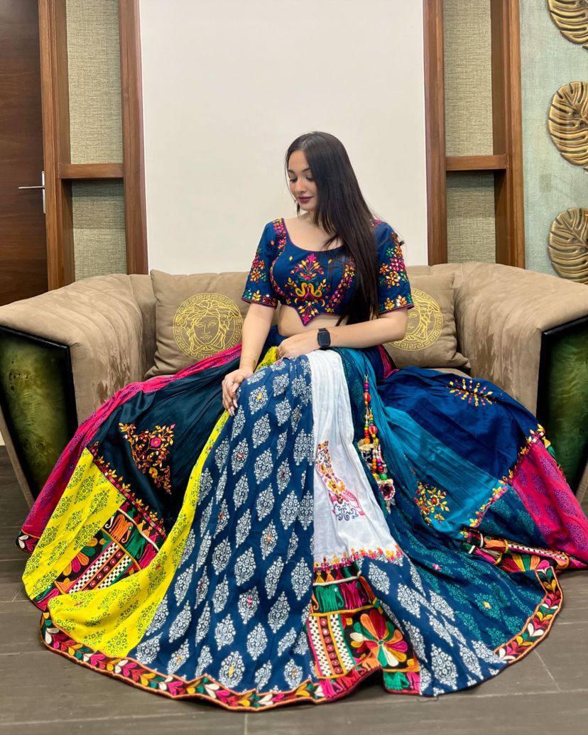 Rangresh Navrati Lehenga Choli