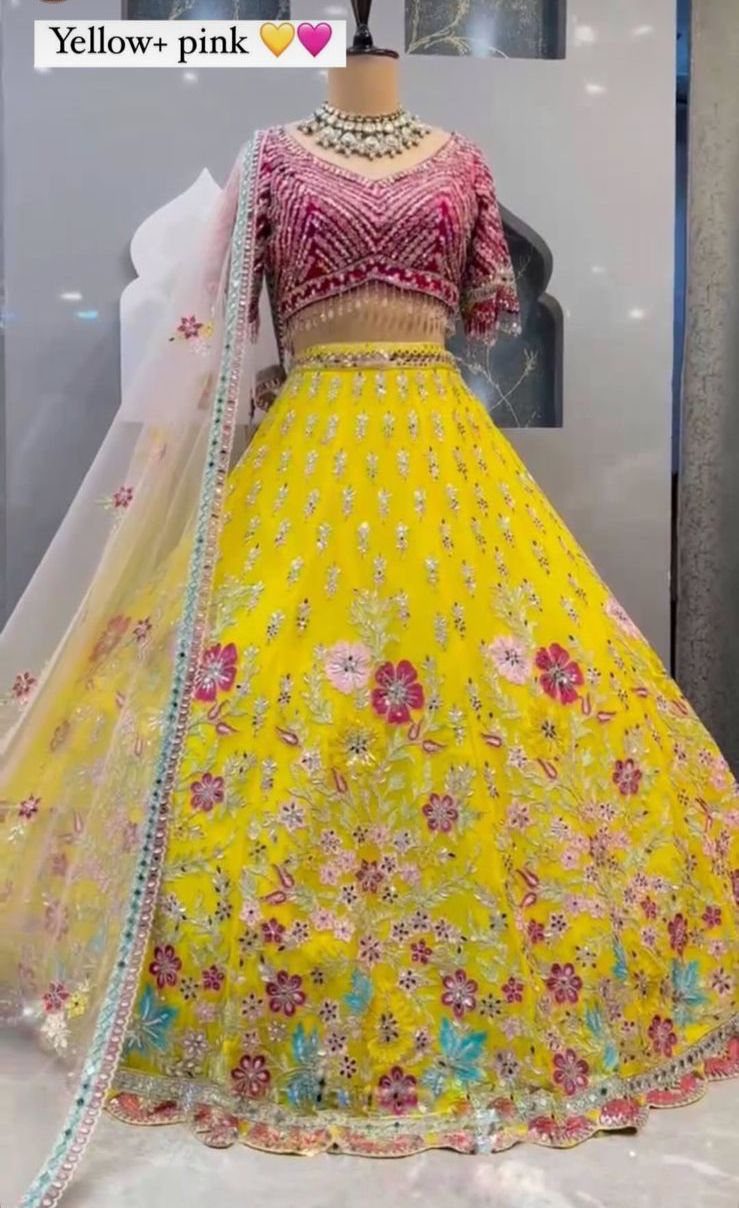 Cyra Blooming Elegance Lehenga