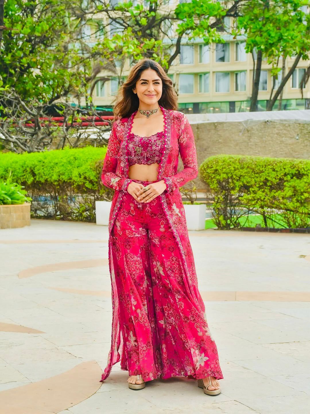 Mrunal Thakur Inspired Red Fringe Indo Western
