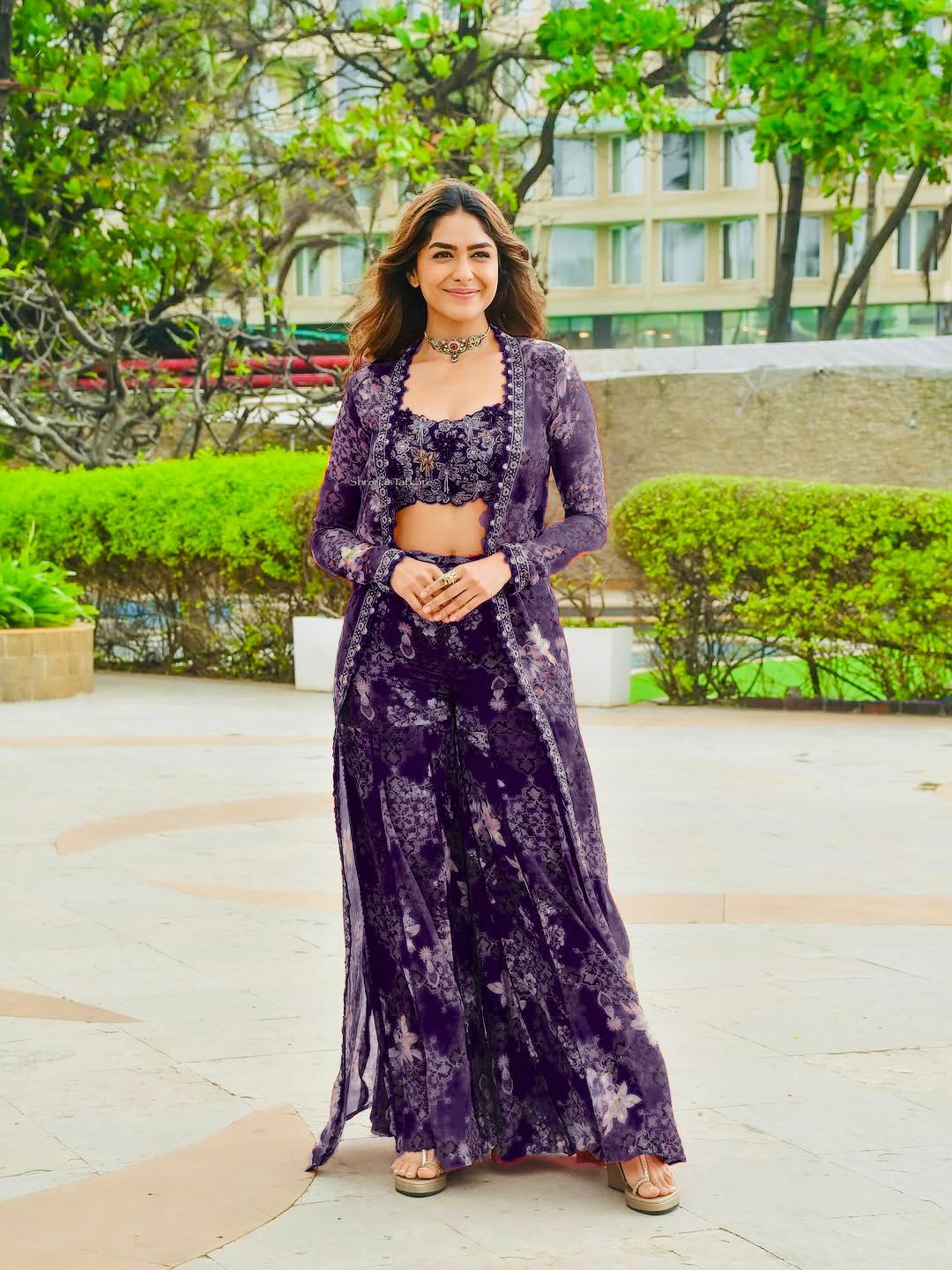 Mrunal Thakur Inspired Red Fringe Indo Western