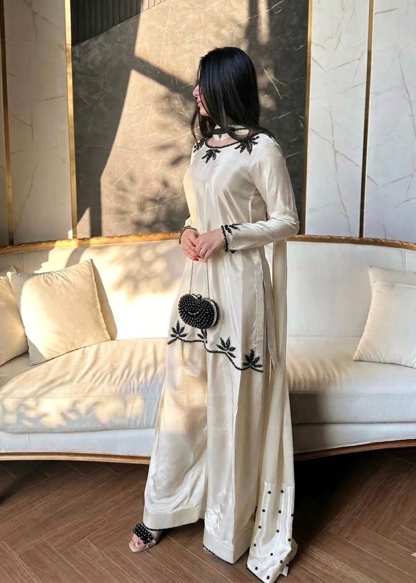 Nazneen Farshi Salwar Suit