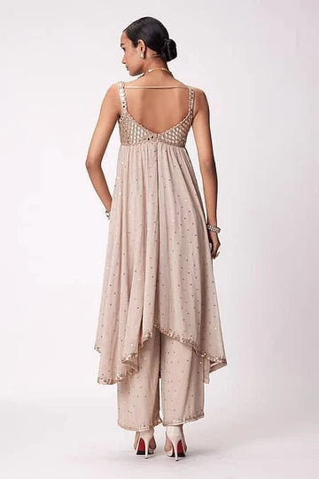 Vianora Riwaaz Salwar Suit