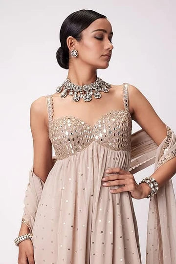 Vianora Riwaaz Salwar Suit